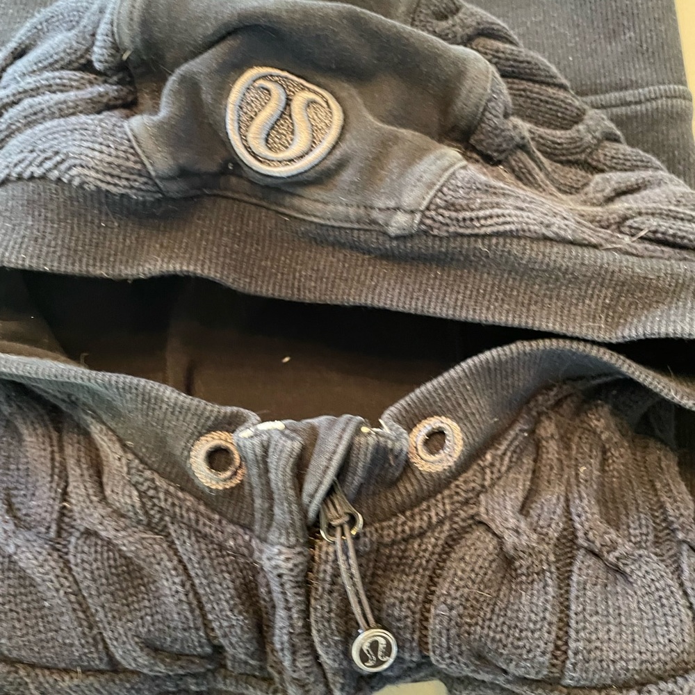 Lululemon scuba hoodie - Picture 4 of 6